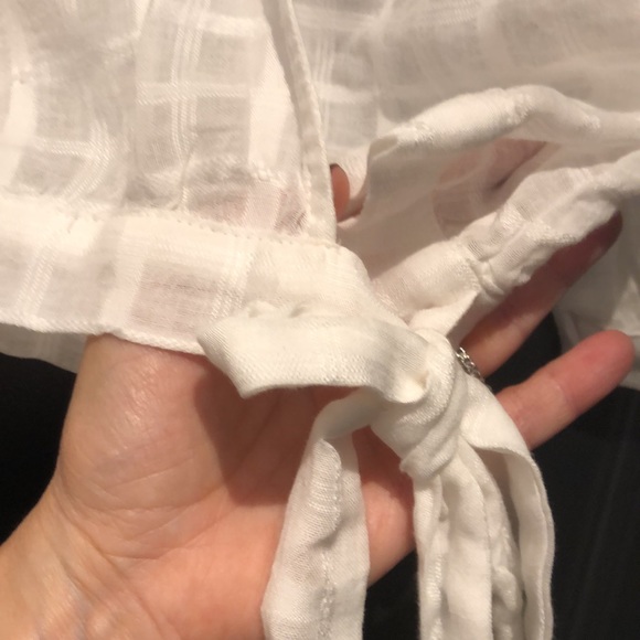 LUSH Ladies 3/4 sleeve semi wrap cream blouse - Picture 12 of 17